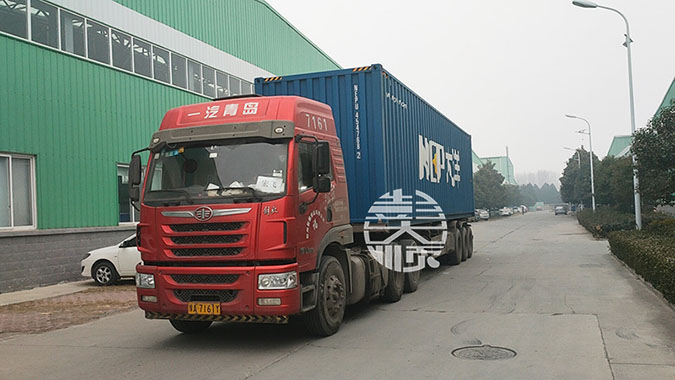 俄羅斯豆腐皮機(jī)設(shè)備出廠發(fā)貨